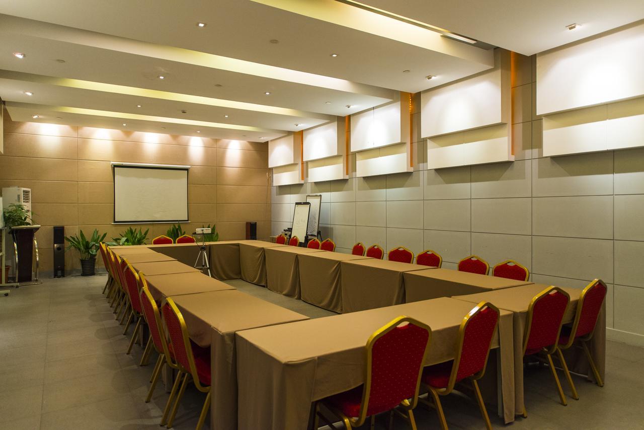 Jinjiang Inn Select Shanghai Xintiandi South Xizang Road ภายนอก รูปภาพ